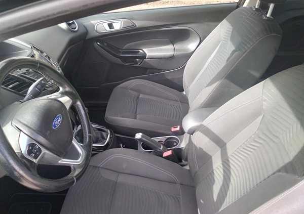 Ford Fiesta cena 13500 przebieg: 161000, rok produkcji 2013 z Gołańcz małe 79